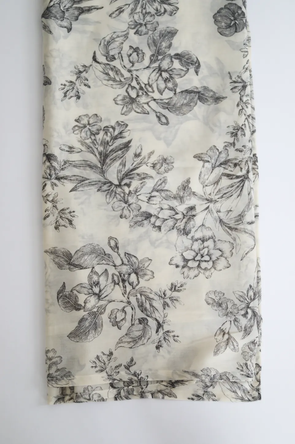 BraveWorks Sarong