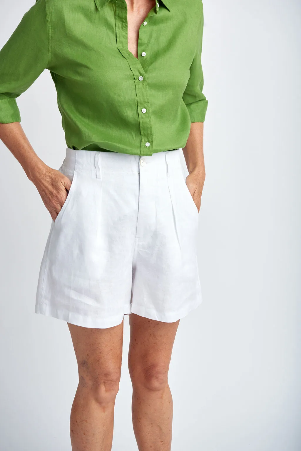 Linen Shorts White