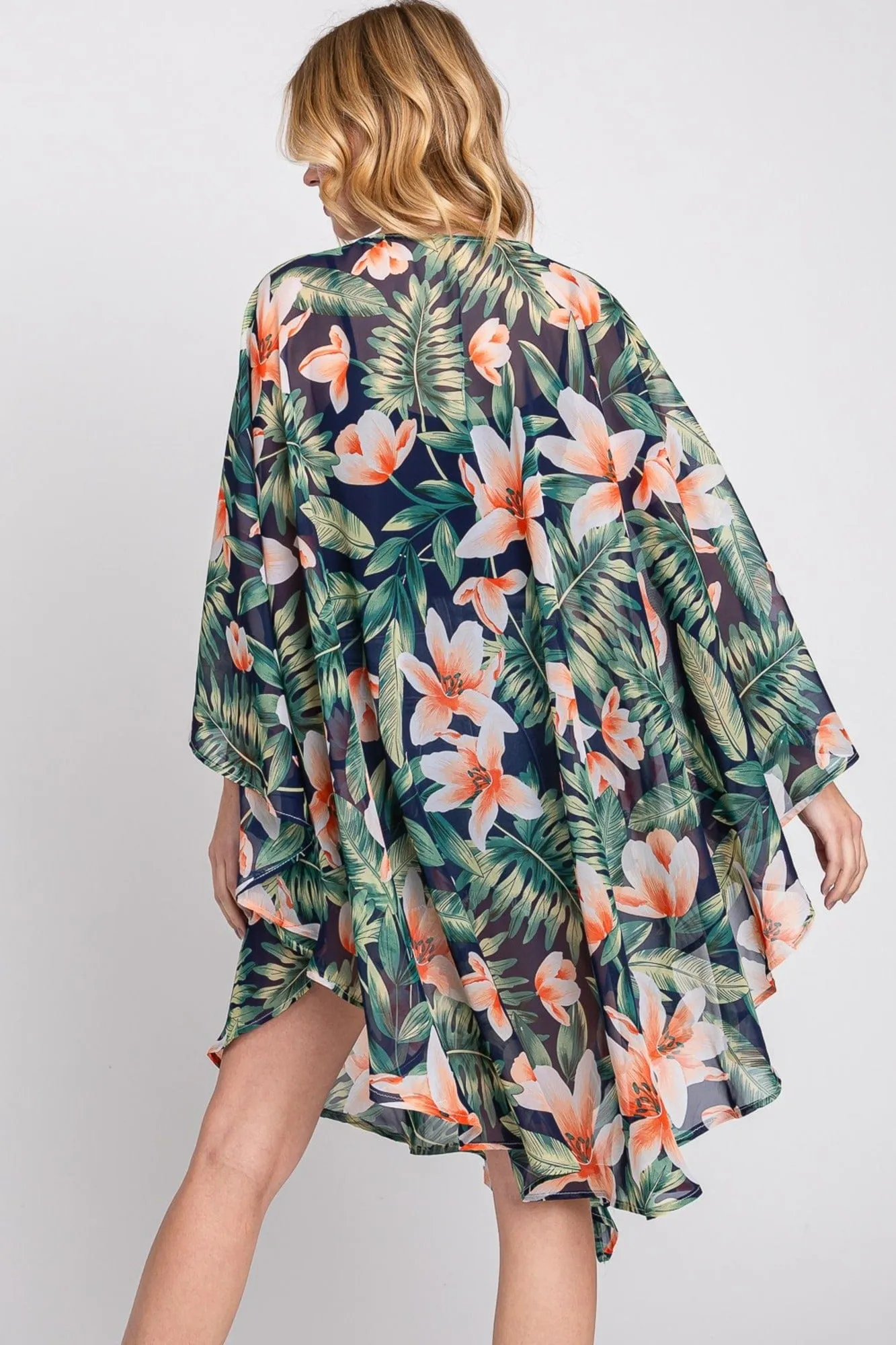 MS0366 Tropical Flower Leaves Kimono