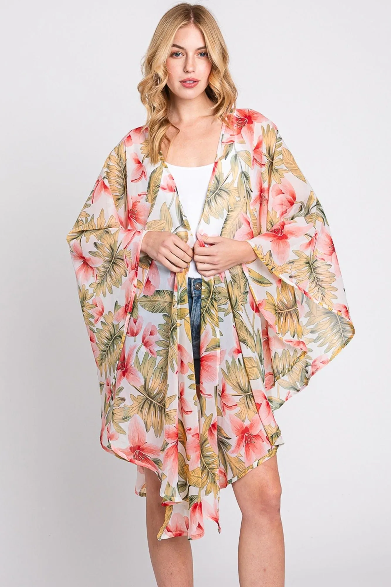 MS0366 Tropical Flower Leaves Kimono