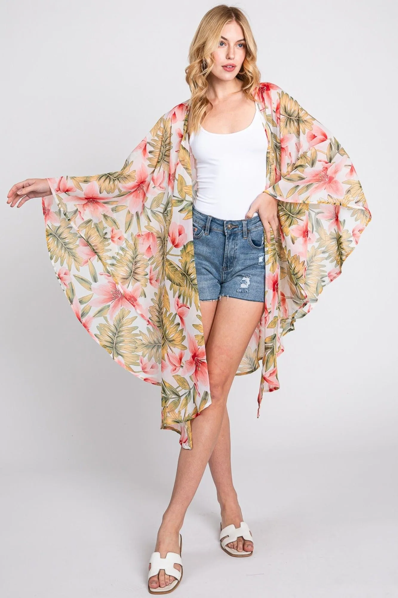 MS0366 Tropical Flower Leaves Kimono