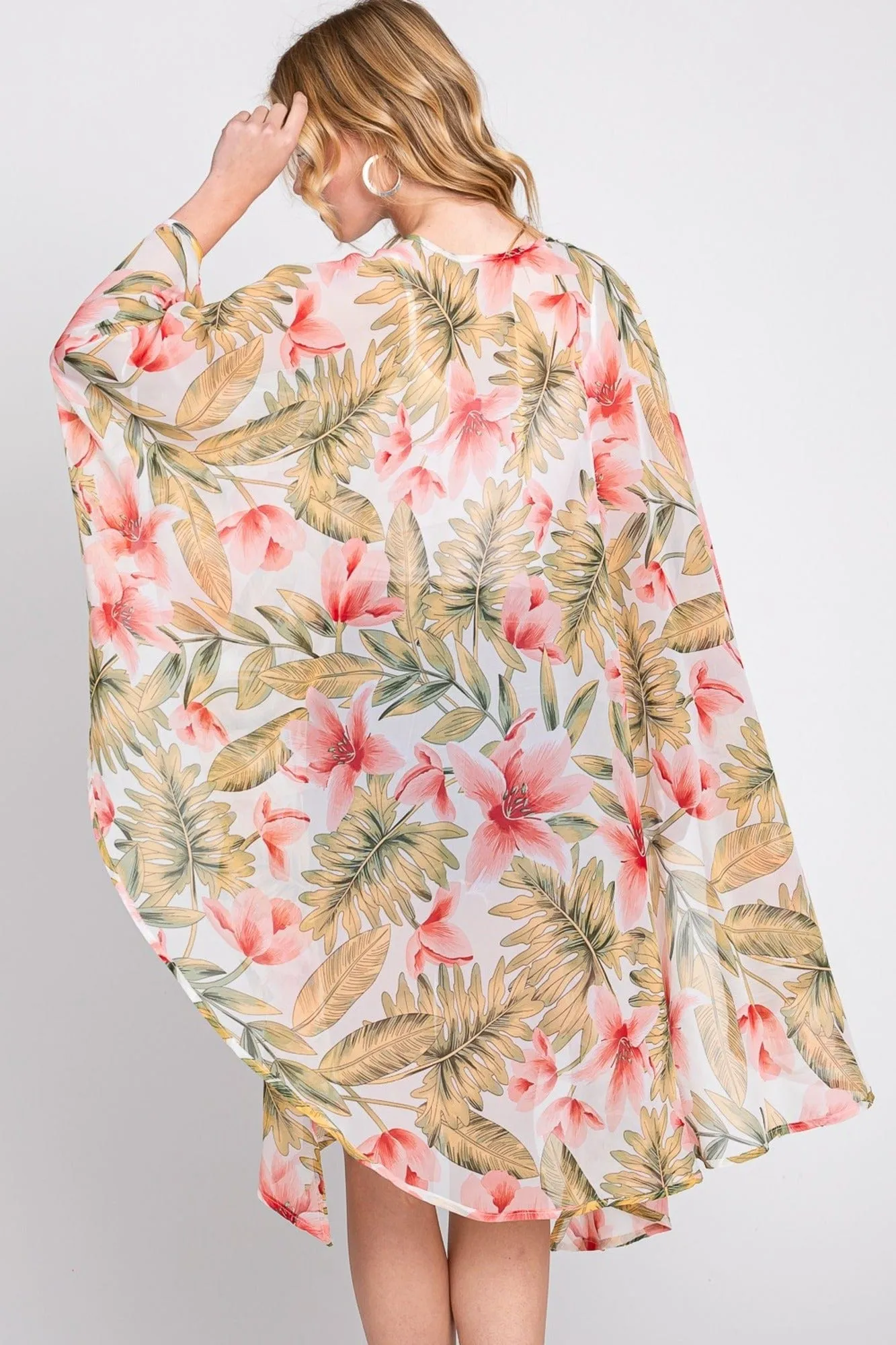 MS0366 Tropical Flower Leaves Kimono